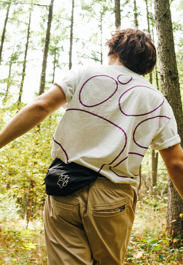 CELEBRATE THE PAW ORIGINAL T M